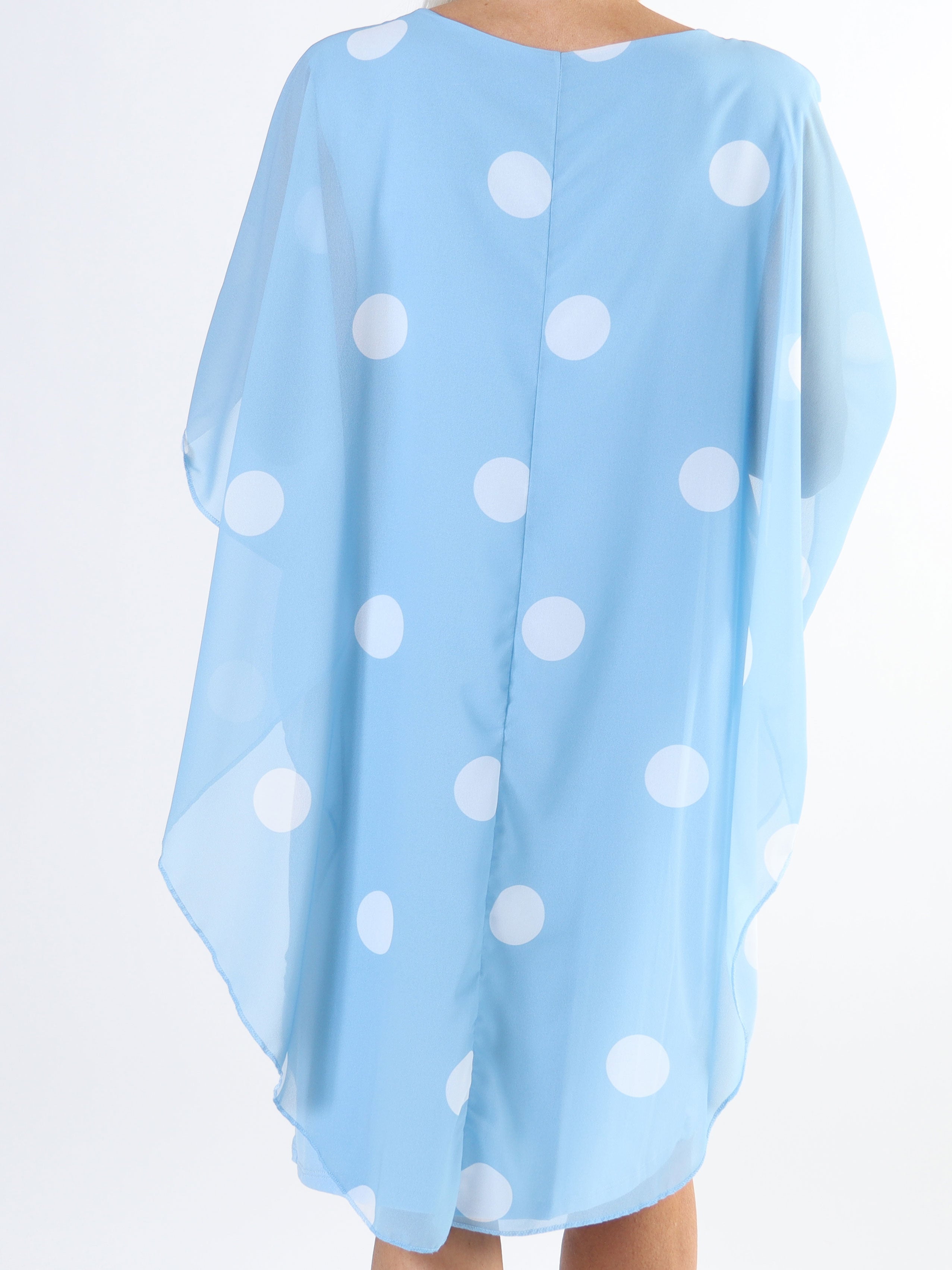 Kenya Dot - Tunikaklänning i plus size med prickigt chiffonglager